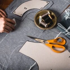 Fiskars Classic Universal Scissors 21cm -THE QUILT SHOP classic universal fiskars 21cm 4