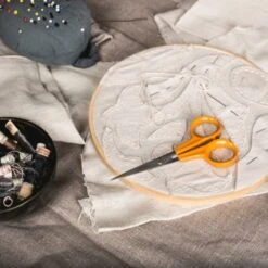 Fiskars Classic Needlework Scissors 13cm -THE QUILT SHOP fiskars classic needlework 13cm scissors2